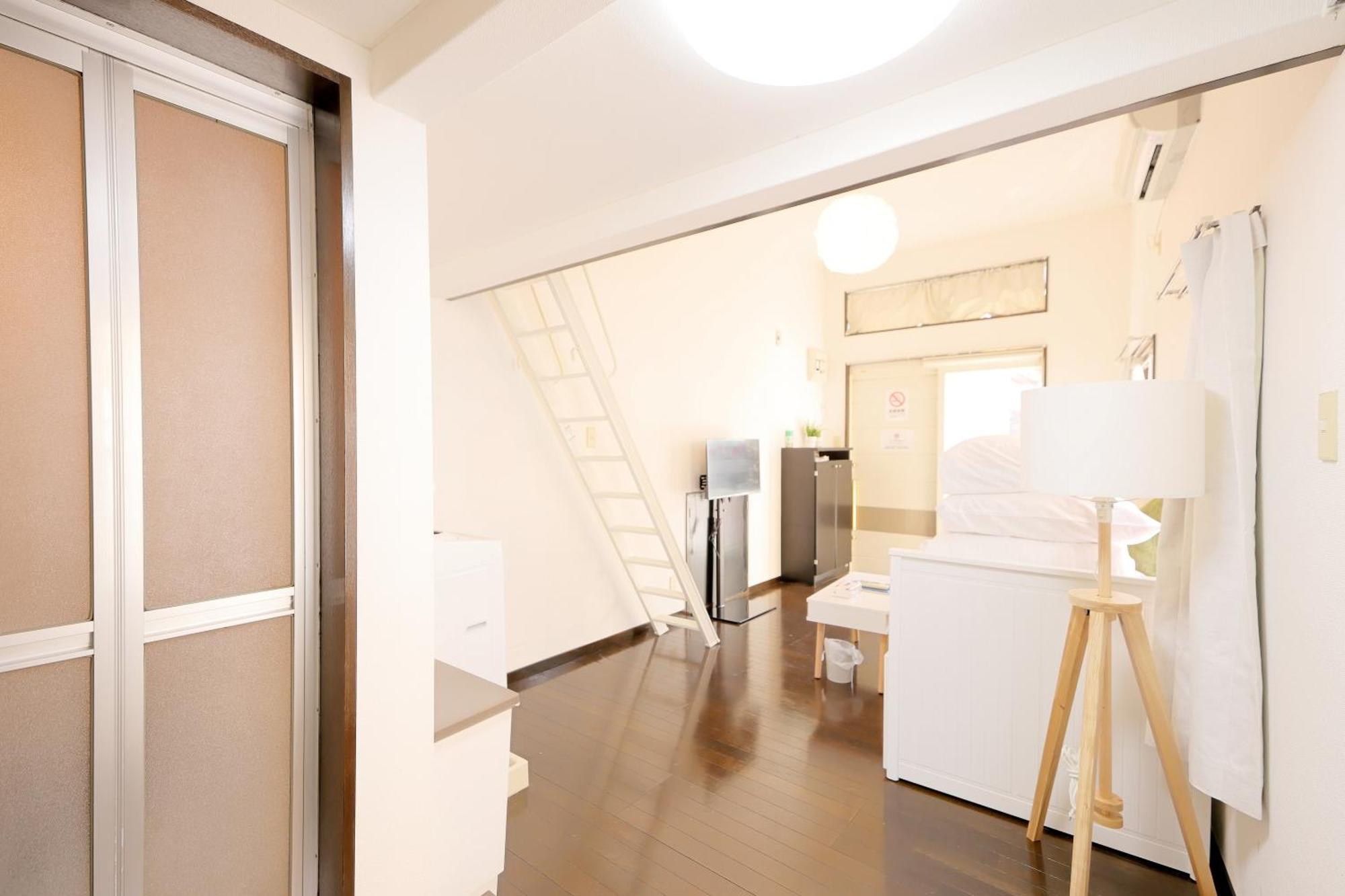 Апартаменты Shibuya Honmachi Loft Hideaway Токио Экстерьер фото